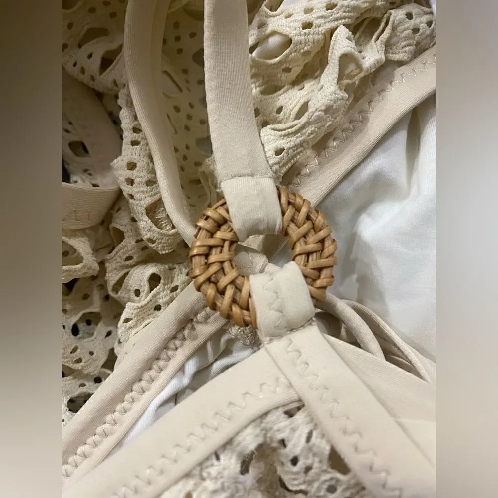Robin Piccone NWT Marlow keyhole One Piece Swimsuit Cream Color Size 14